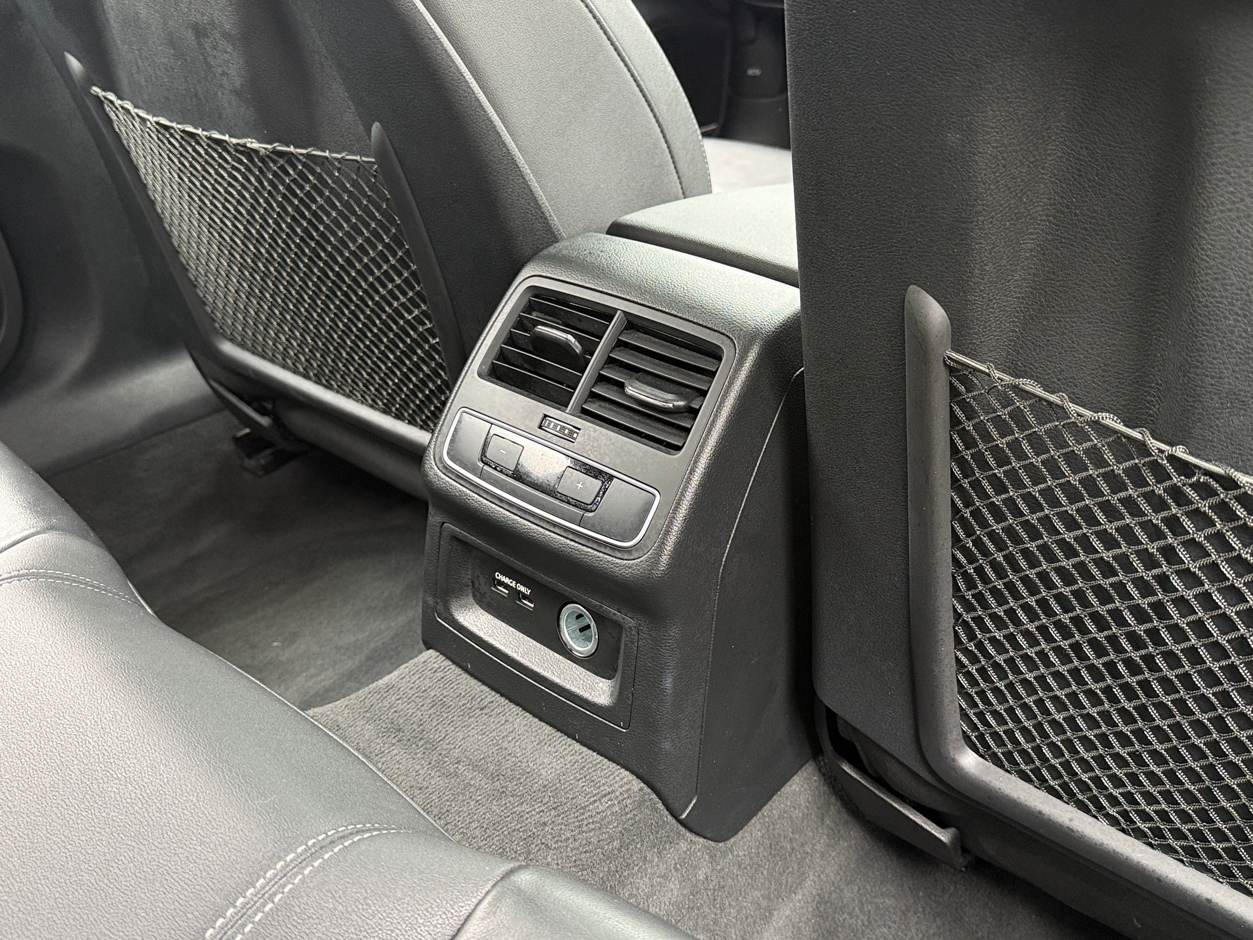 audi a5 sportback 2024 WAUFACF54RA084887 image
